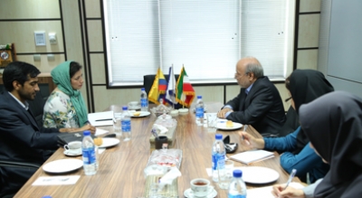   تاکید بر لزوم گسترش همکاری‌های اقتصادی ایران و کلمبیا